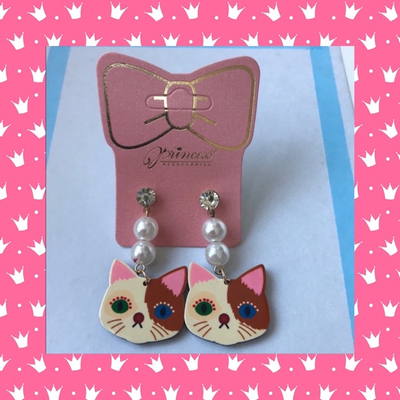 SOLD//🐱CAT🐈 Earrings ✨NEW✨ with 🏷tags!✨ - Picture 1 of 7